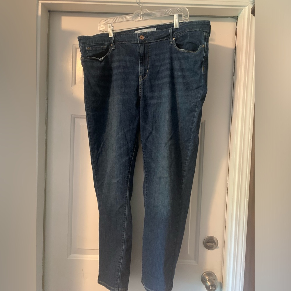 Levi’s mid rise slim men’s jeans size 38x30